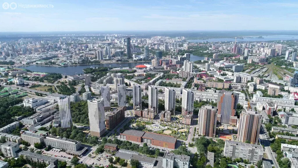 2-комнатная квартира: Екатеринбург, улица Мамина-Сибиряка, 36Б (49.3 ... - Фото 2