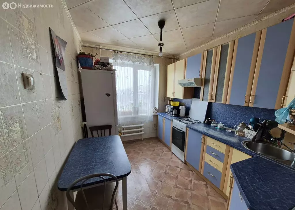 3-комнатная квартира: Кстово, проспект Победы, 5 (64.7 м) - Фото 2