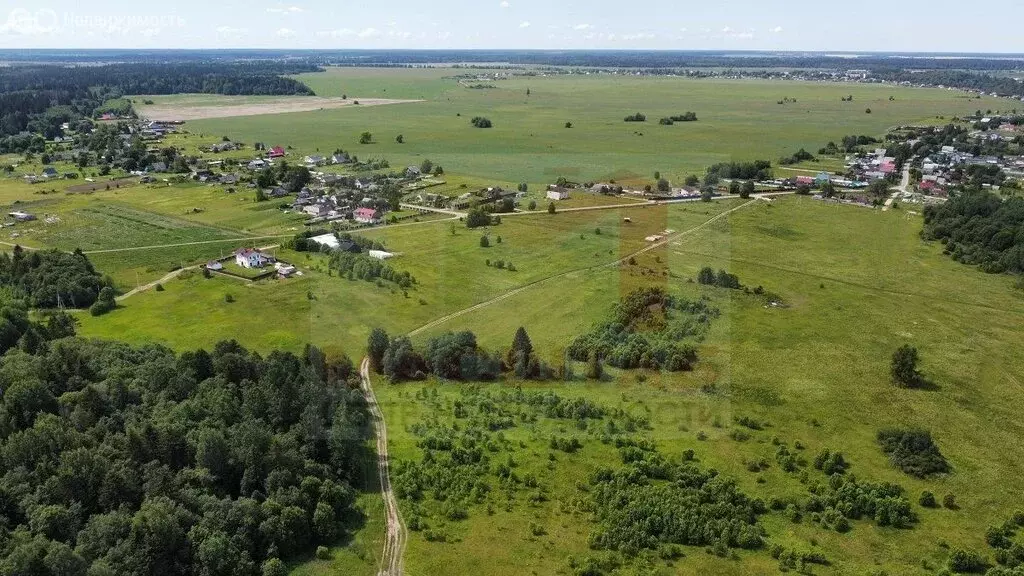 Участок в Клопицкое сельское поселение, деревня Курголово (500 м) - Фото 1