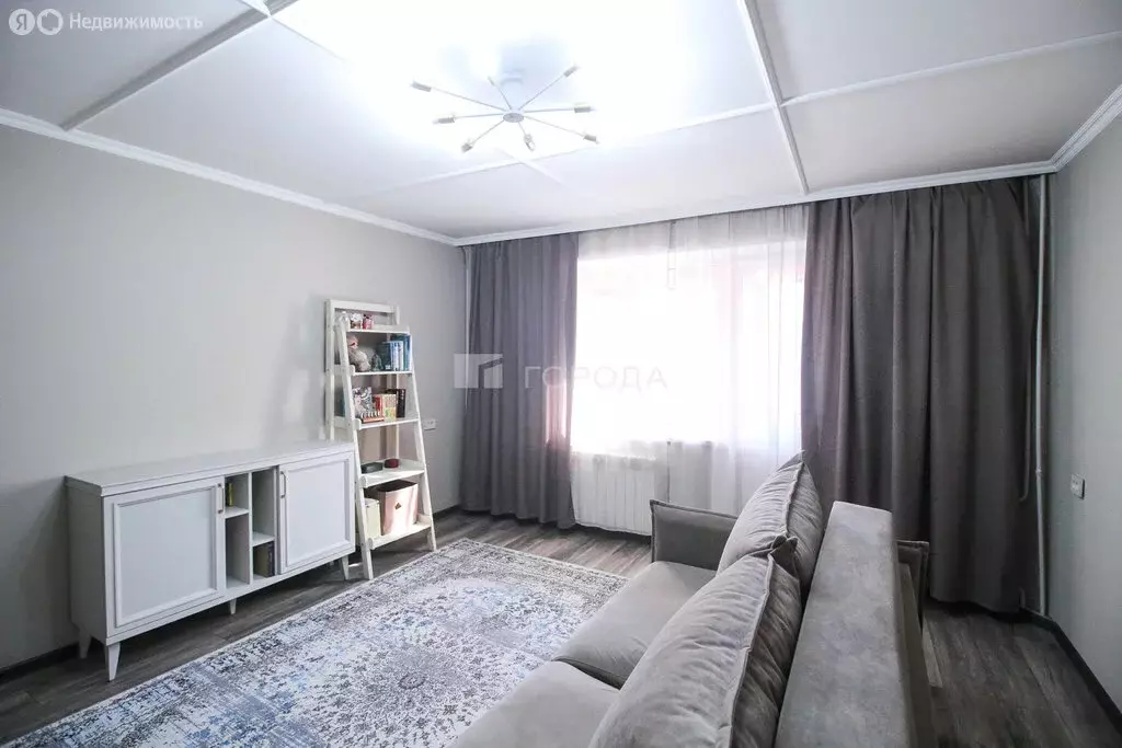 2-комнатная квартира: Барнаул, Красноармейский проспект, 57 (55.6 м) - Фото 1