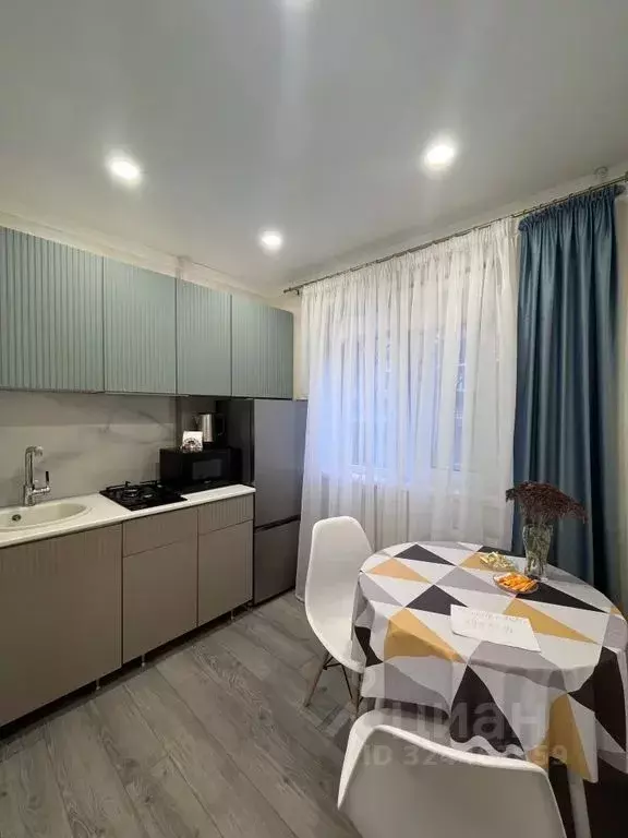 Студия Татарстан, Казань ул. Нурсултана Назарбаева, 74 (30.0 м) - Фото 1