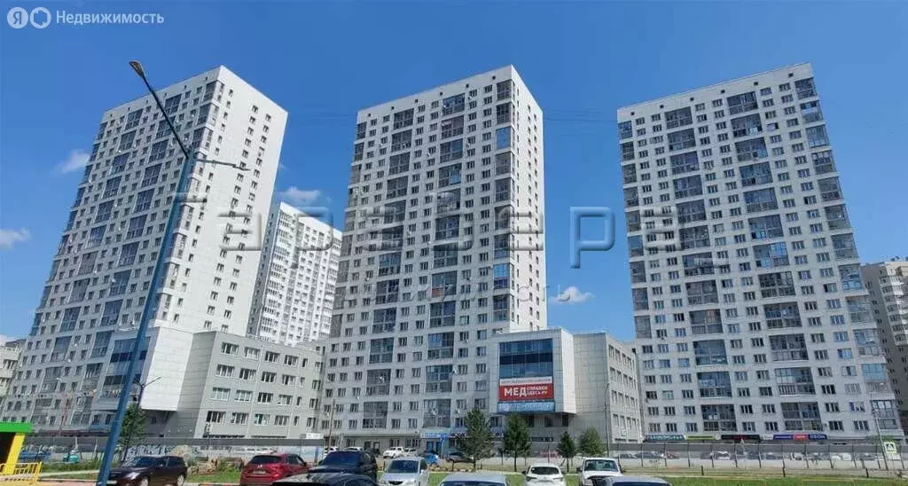 1-комнатная квартира: Красноярск, микрорайон Взлётка, улица Батурина, ... - Фото 0