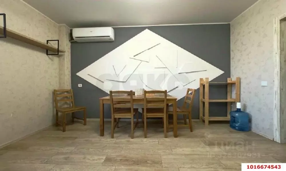 3-к кв. Краснодарский край, Краснодар Черкасская ул. (60.8 м) - Фото 2