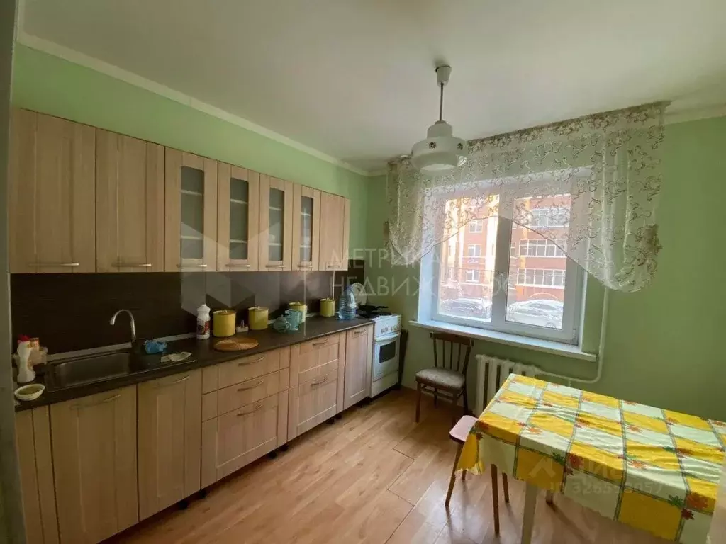 2-к кв. Тюменская область, Тюмень ул. Свердлова, 22 (49.6 м) - Фото 1