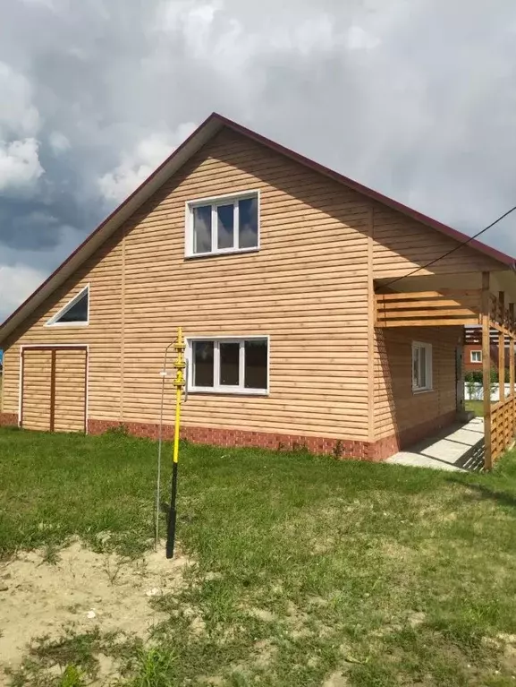 Дом в Омская область, Омский район, Дружинское с/пос, с. Красная Горка ... - Фото 1