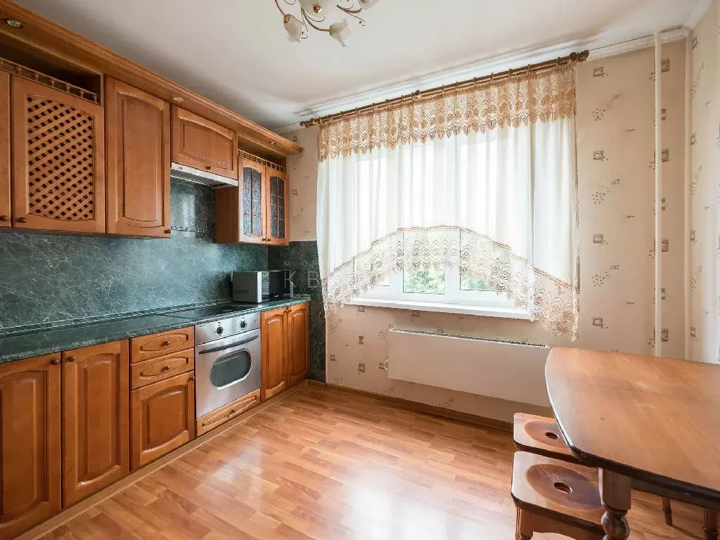 Продается 3-комнатная квартира - Фото 1