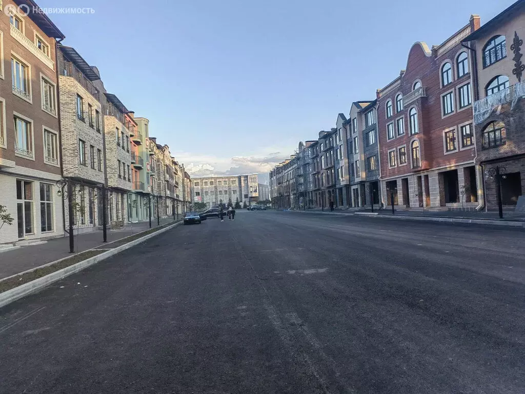 3-комнатная квартира: Владикавказ, Цветочный бульвар, 6 (108 м) - Фото 0