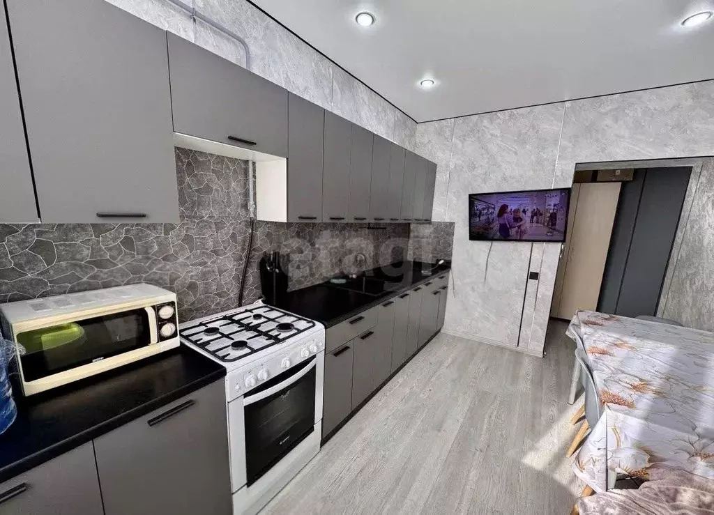 1-к кв. Краснодарский край, Анапа Алексеевский пер., 3 (56.1 м) - Фото 2