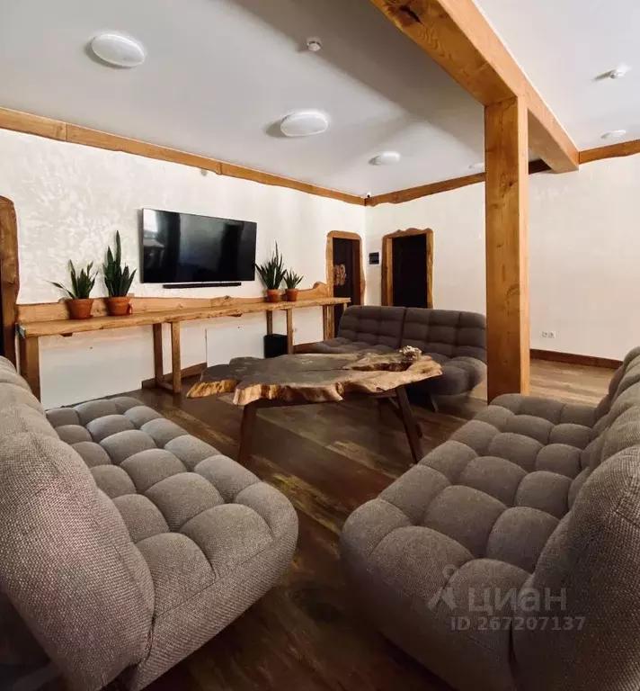 Дом в Краснодарский край, Сочи городской округ, Красная Поляна пгт  ... - Фото 2