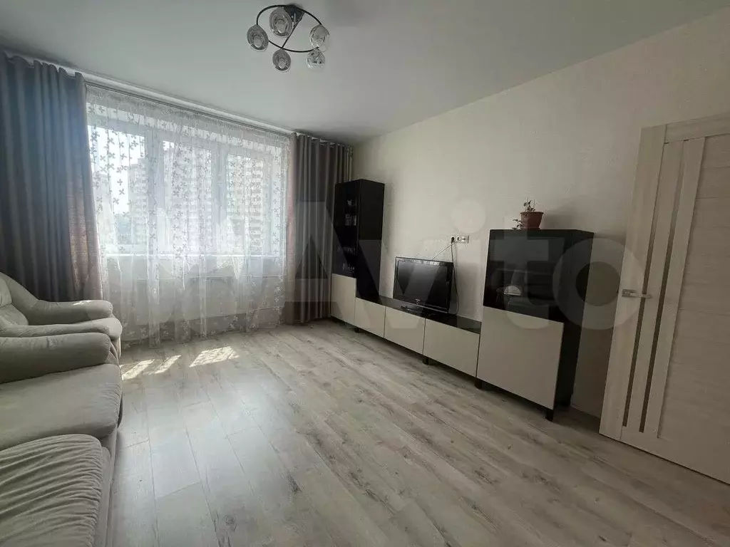 1-к. квартира, 44 м, 5/22 эт. - Фото 1