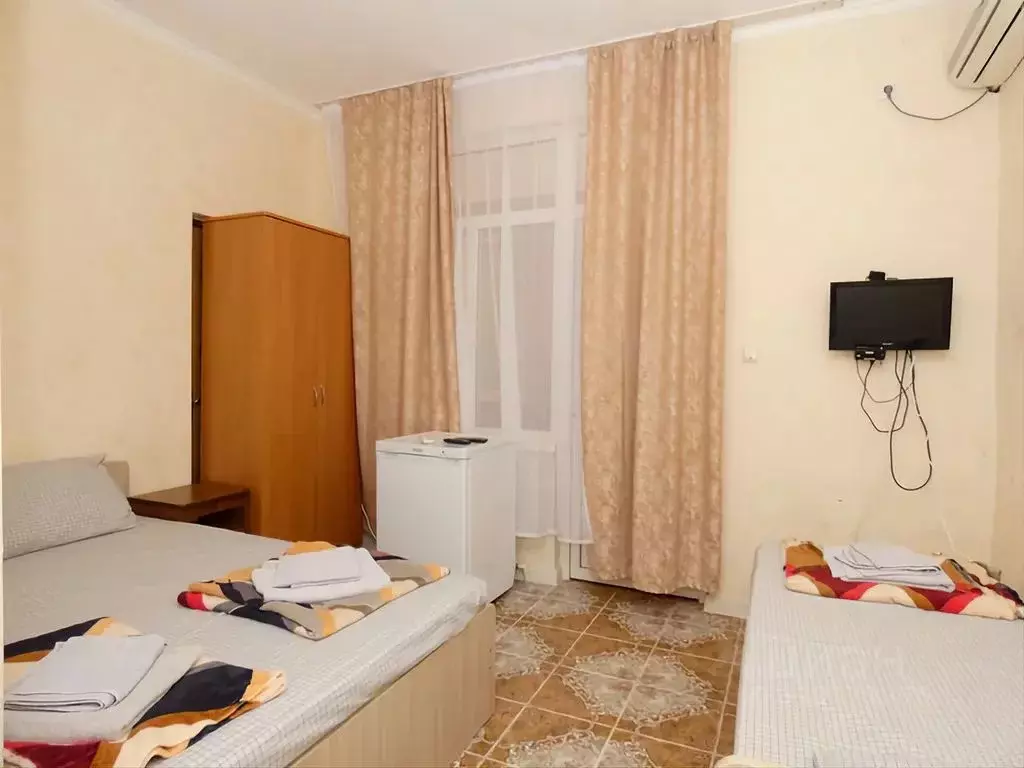Комната Краснодарский край, Сочи Аэродромная ул., 6Б - Фото 1