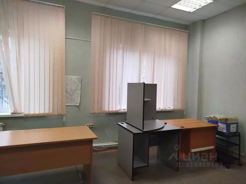 Офис в Свердловская область, Краснотурьинск ул. Чкалова, 51 (21 м) - Фото 1