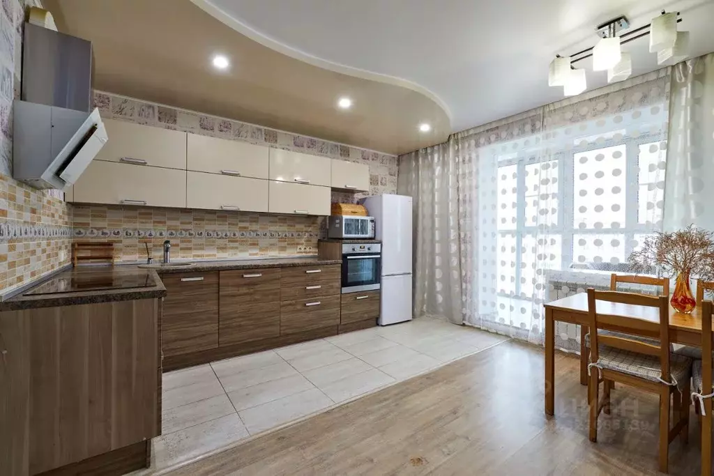 3-к кв. Челябинская область, Челябинск просп. Краснопольский, 29 (87.8 ... - Фото 1