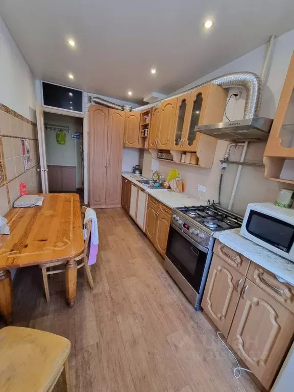 2-к кв. Волгоградская область, Волгоград ул. Быстрова, 58 (67.0 м) - Фото 2