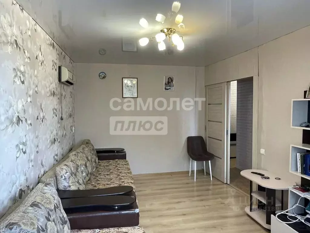 2-к кв. Башкортостан, Кумертау ул. Пушкина (42.1 м) - Фото 1