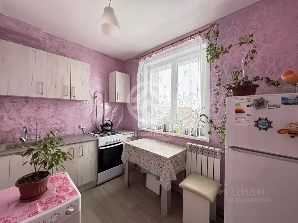 3-к кв. Московская область, Клин Литейная ул., 4 (60.0 м) - Фото 1