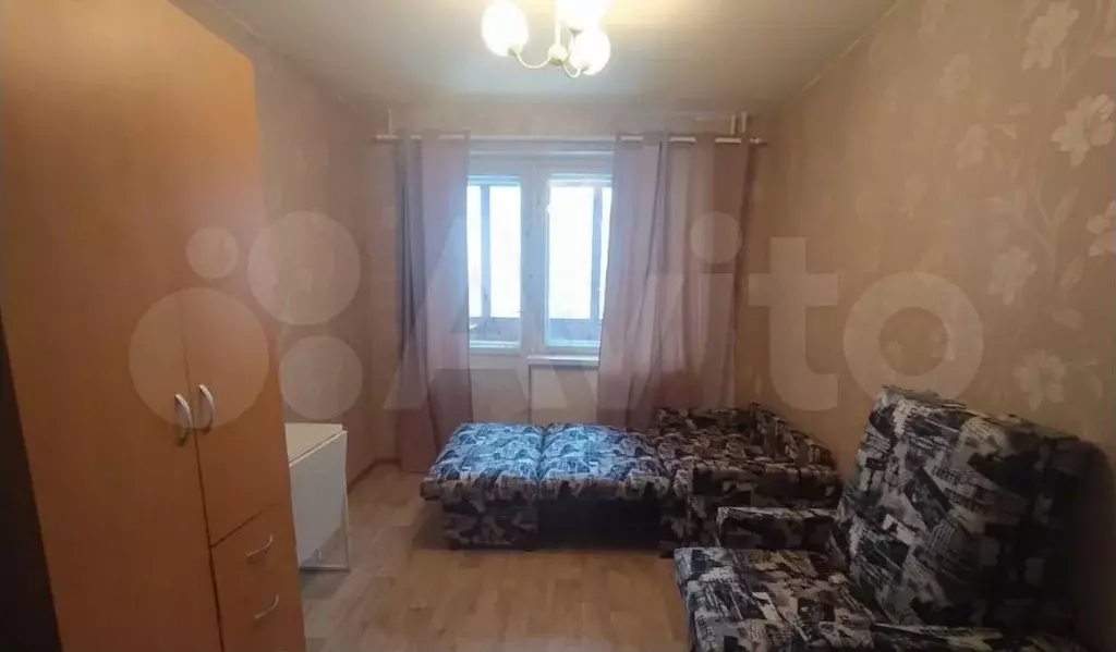 Комната 14 м в 4-к., 8/16 эт. - Фото 0