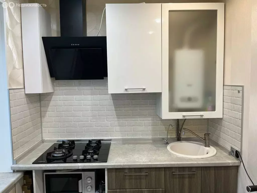 2-комнатная квартира: Сыктывкар, Октябрьский проспект, 50 (43.5 м) - Фото 2