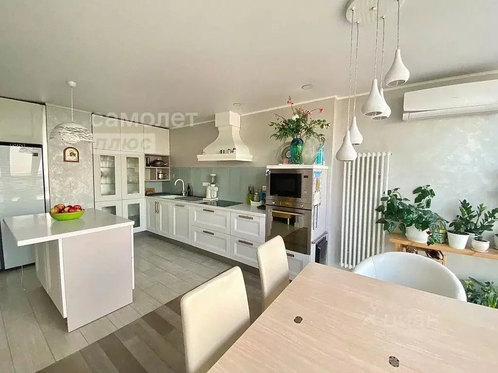 4-к кв. Московская область, Химки Молодежная ул., 78 (119.7 м) - Фото 1