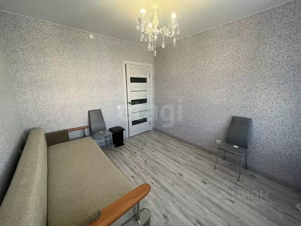 2-к кв. Тюменская область, Тюмень Харьковская ул., 76 (50.0 м) - Фото 0