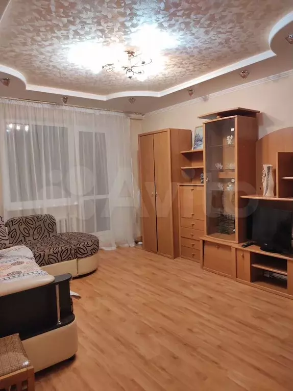 2-к. квартира, 52 м, 5/5 эт. - Фото 0