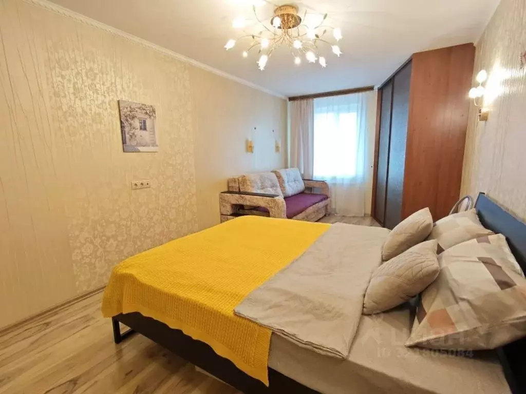 1-к кв. Татарстан, Казань ул. Родины, 37 (76.0 м) - Фото 1