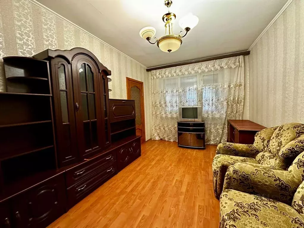 2-к кв. Белгородская область, Белгород ул. Белгородского полка, 33 ... - Фото 1