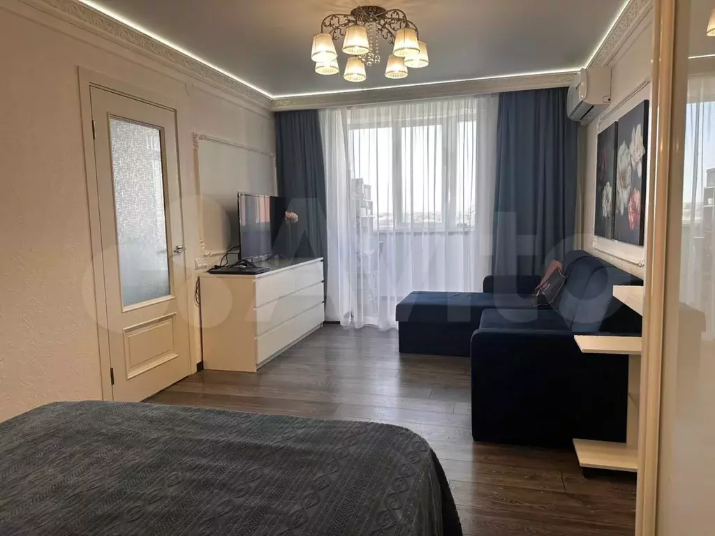 1-к. квартира, 43 м, 6/9 эт. - Фото 1