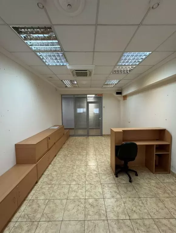 Помещение свободного назначения в Тверская область, Тверь Трехсвятская ... - Фото 1