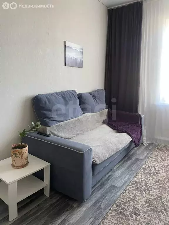 3-комнатная квартира: Ачинск, улица Манкевича, 36 (75.9 м) - Фото 2