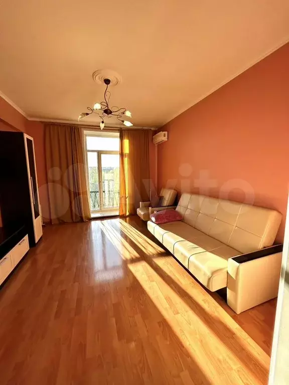 1-к. квартира, 37 м, 5/5 эт. - Фото 0