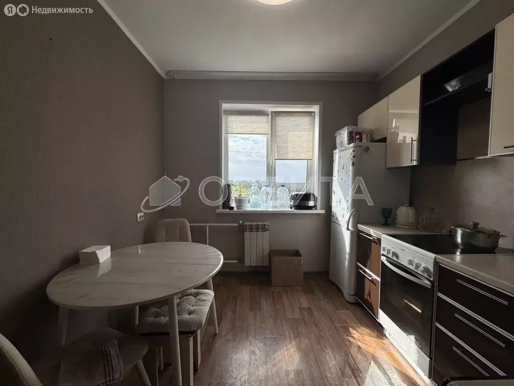 2-комнатная квартира: Тюмень, улица Федюнинского, 11 (50.4 м) - Фото 2