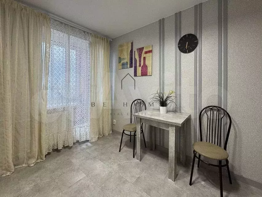 1-к. квартира, 48,6 м, 8/10 эт. - Фото 0