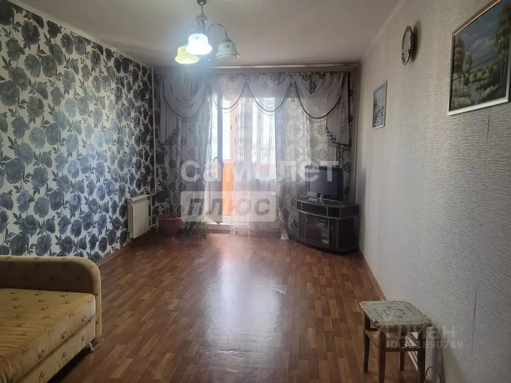 3-к кв. Курская область, Курск просп. Вячеслава Клыкова, 6 (76.5 м) - Фото 2