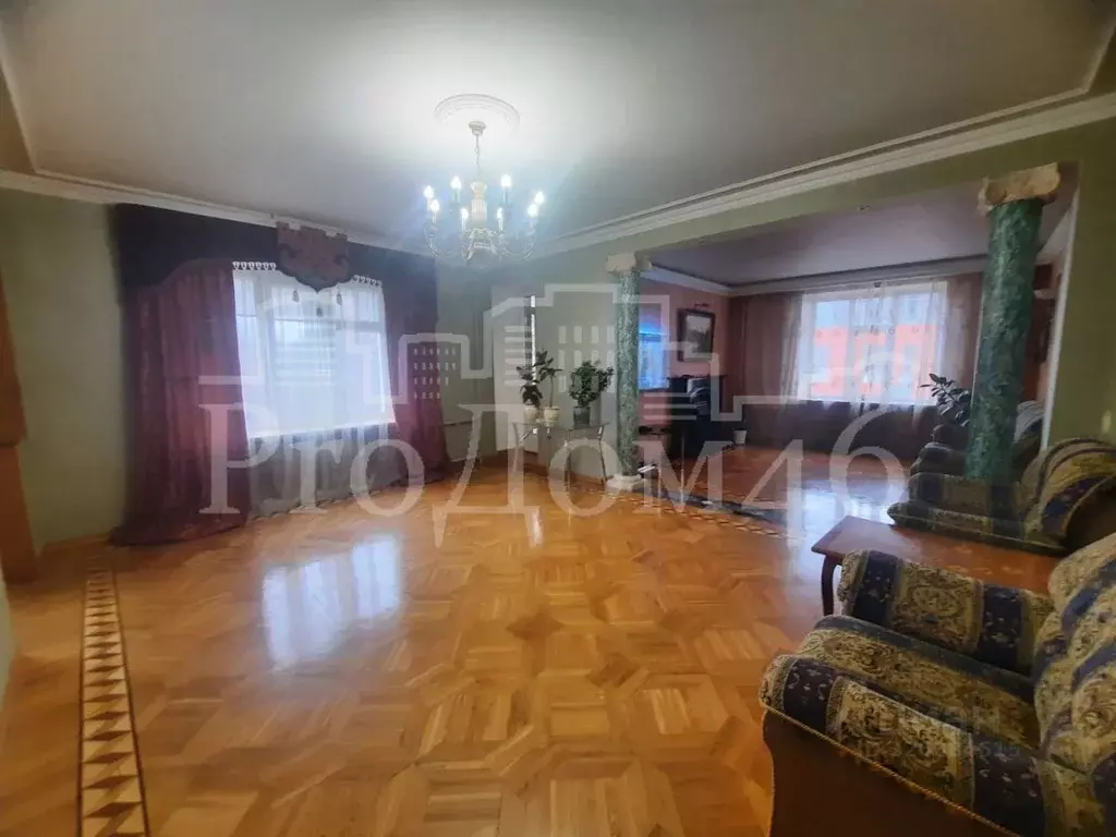 3-к кв. Курская область, Курск ул. Горького, 51 (136.0 м) - Фото 1