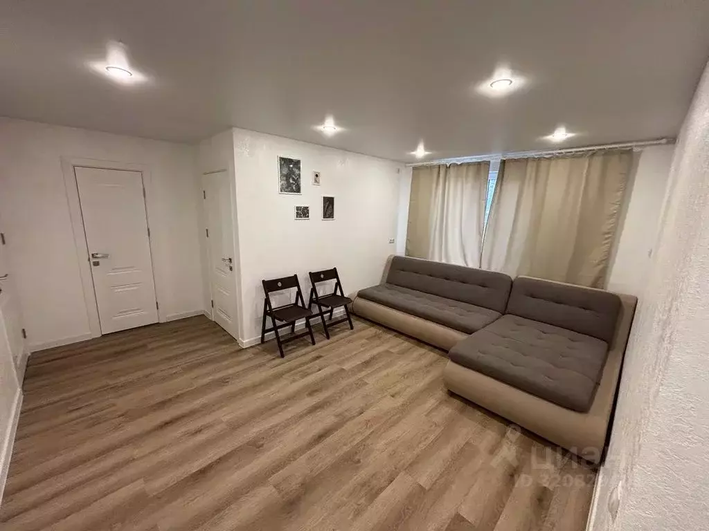 3-к кв. Воронежская область, Воронеж ул. Хользунова, 31 (53.0 м) - Фото 1