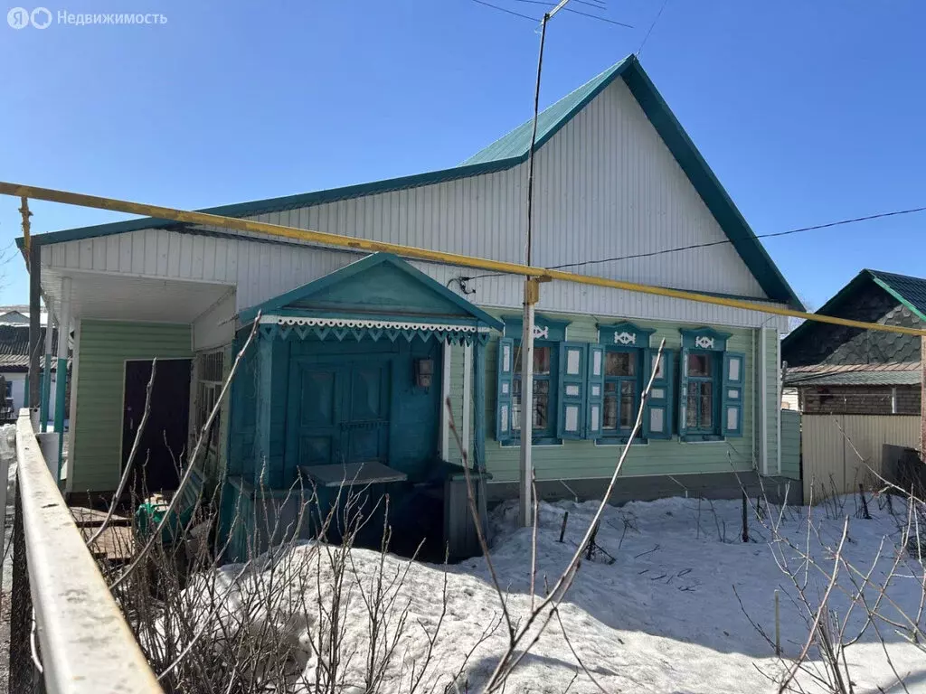 Дом в Кувандык, Оренбургская улица, 45 (70.2 м) - Фото 0