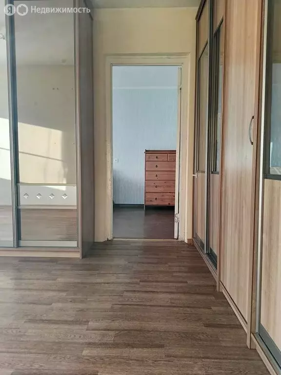 3-комнатная квартира: Красное Село, улица Спирина, 2к1 (60 м) - Фото 0