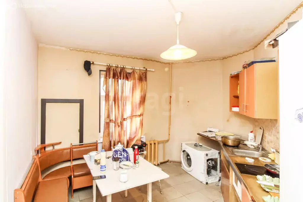 4-комнатная квартира: Тюмень, улица Муравленко, 9 (99.4 м) - Фото 1