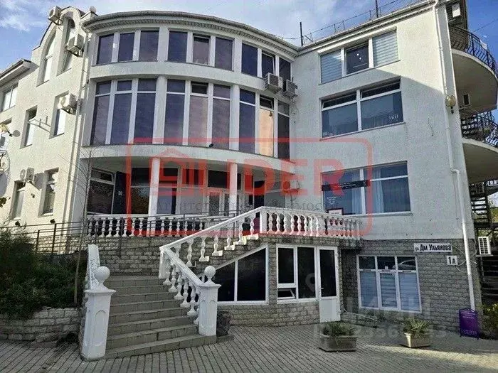 Торговая площадь в Севастополь ул. Дмитрия Ульянова, 1а (10 м) - Фото 1