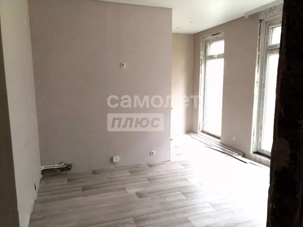 1-к кв. Тюменская область, Тюмень ул. Стройотрядовская, 12 (36.4 м) - Фото 0