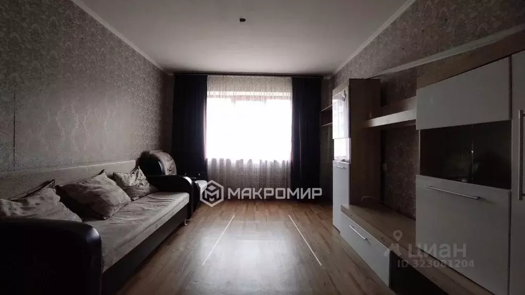 2-к кв. Брянская область, Брянск ул. Брянского Фронта, 6а (52.2 м) - Фото 1