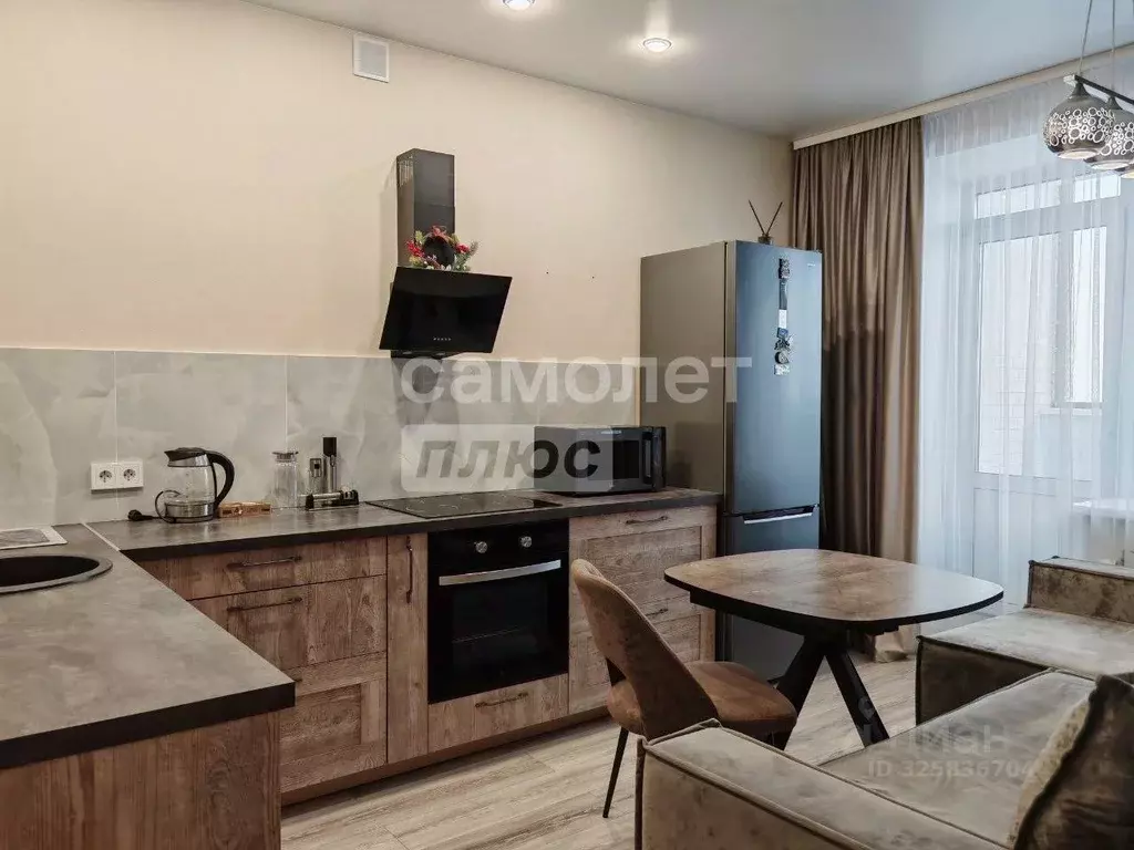 1-к кв. Омская область, Омск ул. Яковлева, 169 (43.4 м) - Фото 2