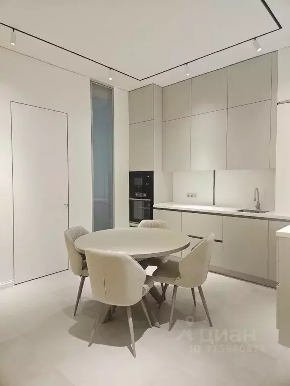 2-к кв. Москва Большой Трехсвятительский пер., 1 (52.0 м) - Фото 1