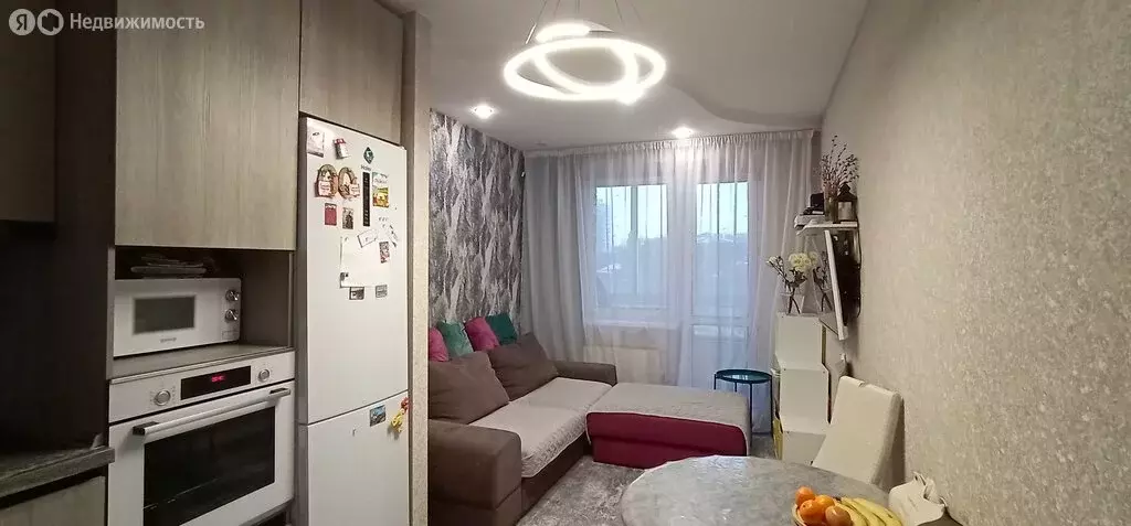 2-комнатная квартира: Иркутск, улица Рабочего Штаба, 1/2 (68.1 м) - Фото 1