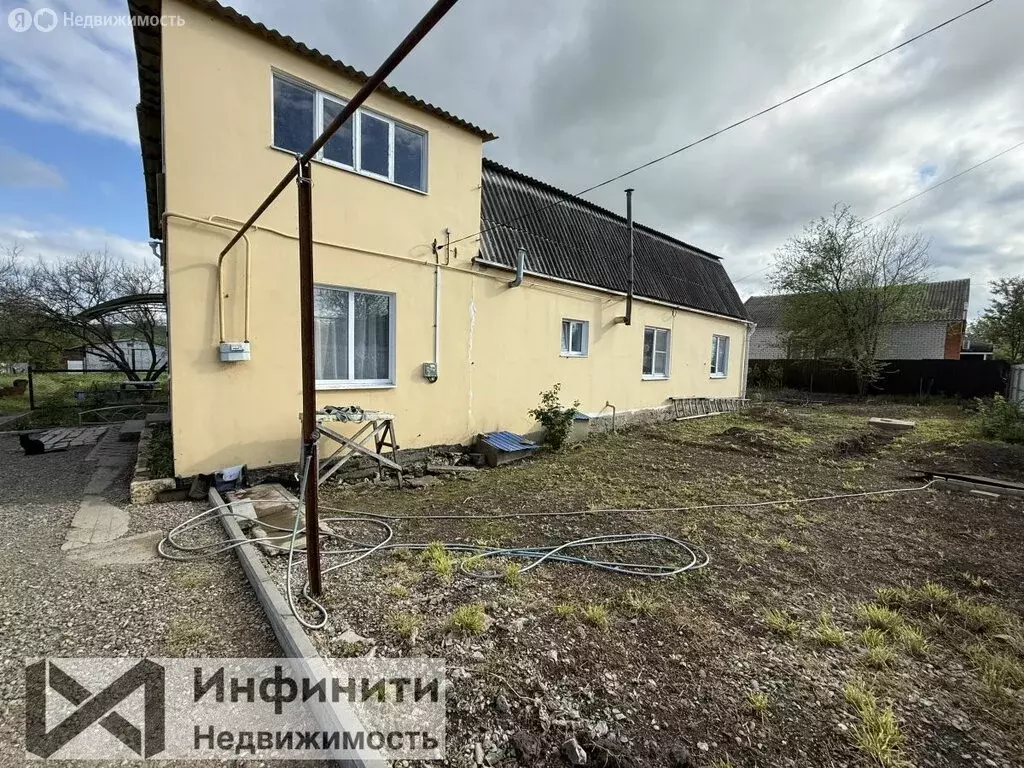 Дом в село Старомарьевка, Свободная улица (330 м) - Фото 2