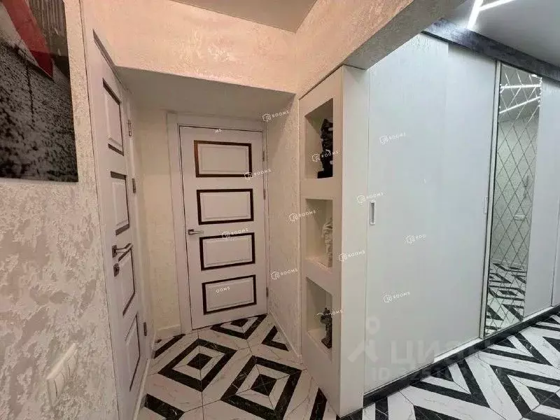 4-к кв. Тульская область, Тула Епифанская ул., 33 (80.0 м) - Фото 2