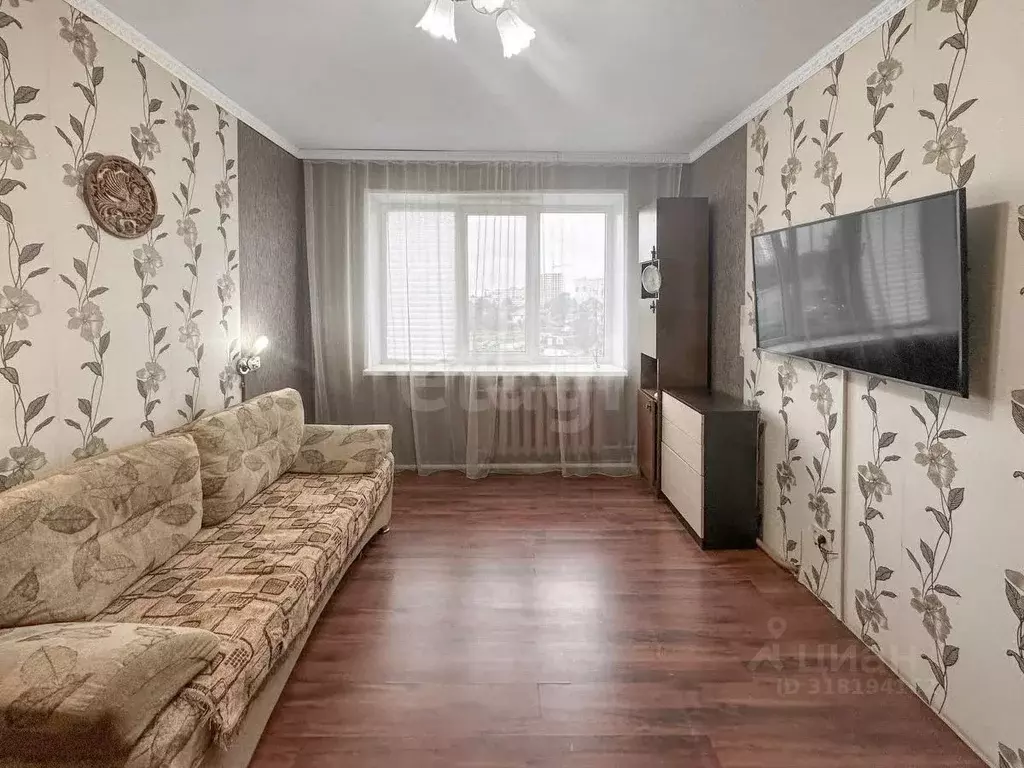 4-к кв. Псковская область, Псков ул. Ижорского Батальона, 8 (77.5 м) - Фото 1