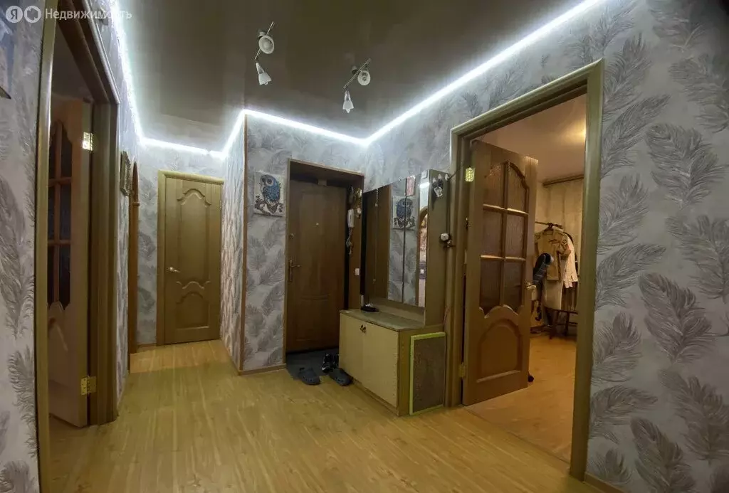 Квартира-студия: Белорецк, улица А. Пушкина, 40 (77 м) - Фото 2