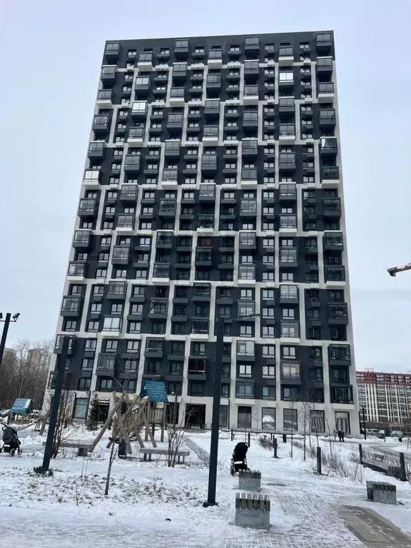 3-к кв. Свердловская область, Екатеринбург ул. Хуторская, 1/2 (92.0 м) - Фото 1